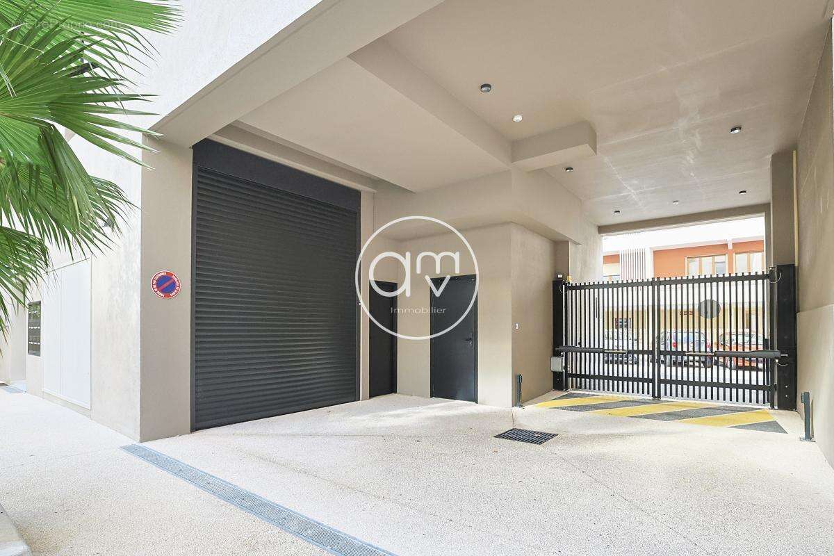 Appartement à HYERES