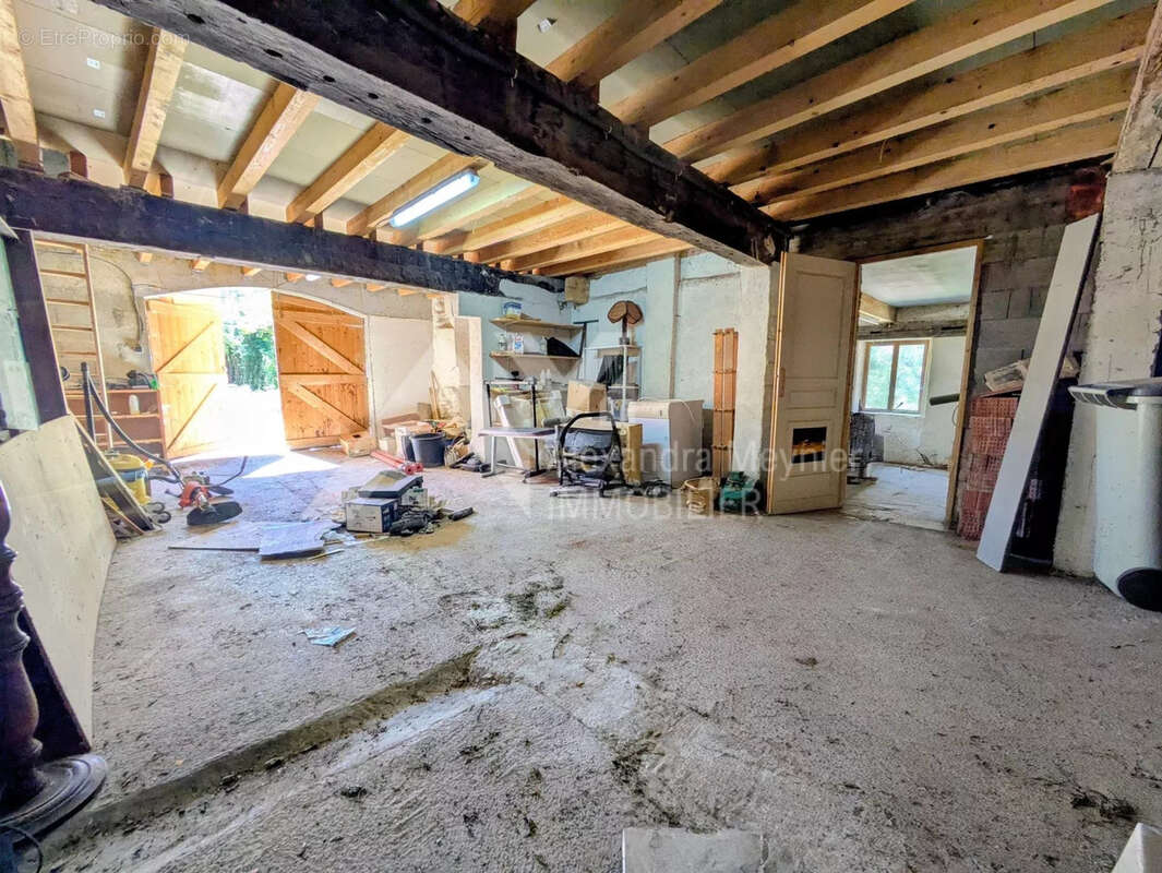 Maison à MONTMIRAL