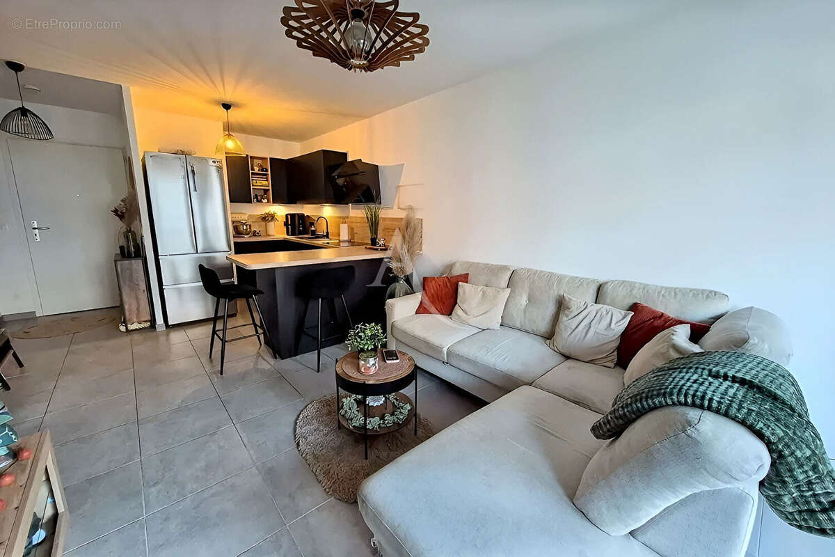 Appartement à OZOIR-LA-FERRIERE