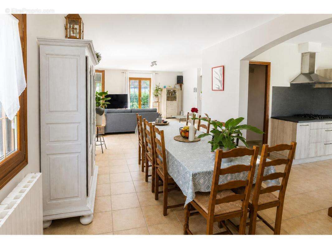 Maison 156 m² à Chevigny-En-Valiere  - photo 21