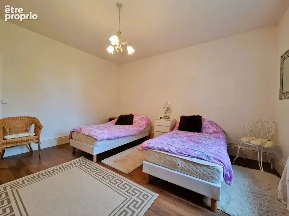 Maison 6 pièces 126 m² à vendre à Saint-Pourcain-Sur-Sioule (03500) - photo 8