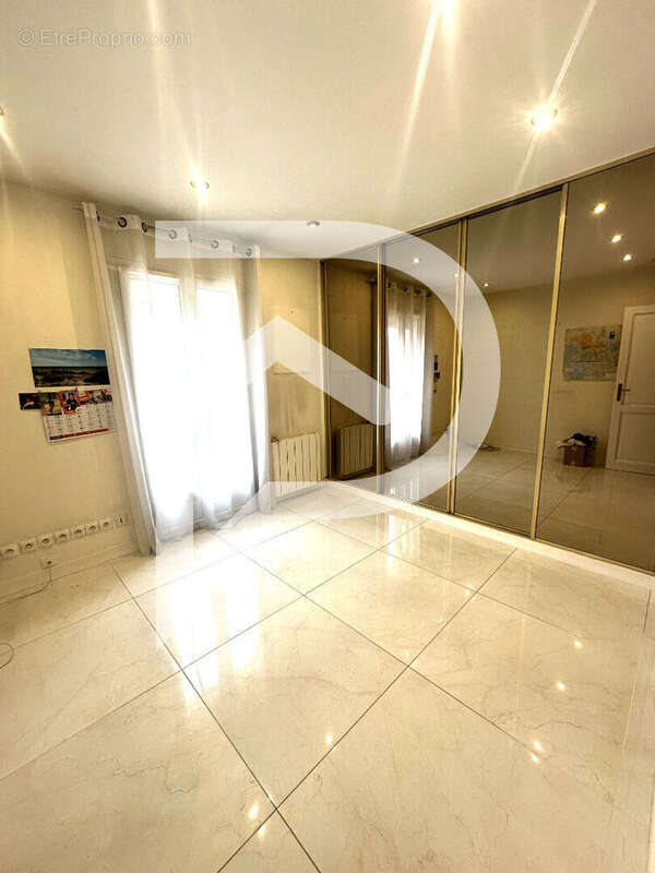 Maison à SOISY-SOUS-MONTMORENCY