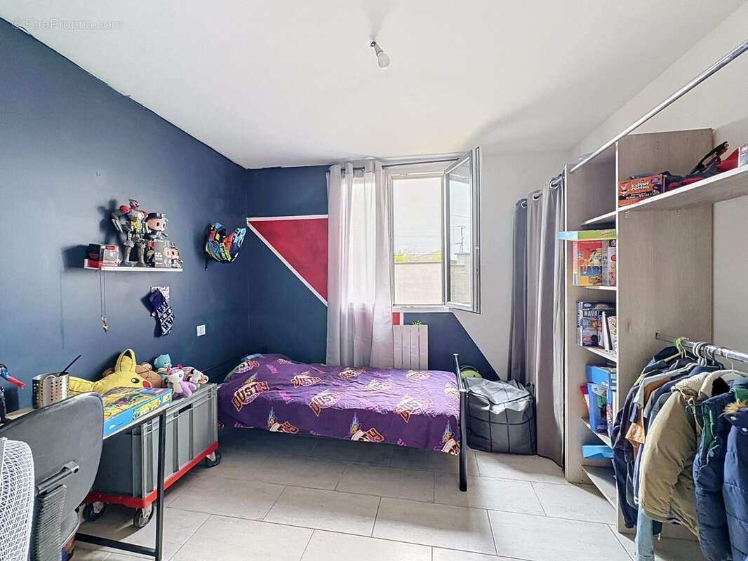 Maison 83 m² à Villemade  - photo 8