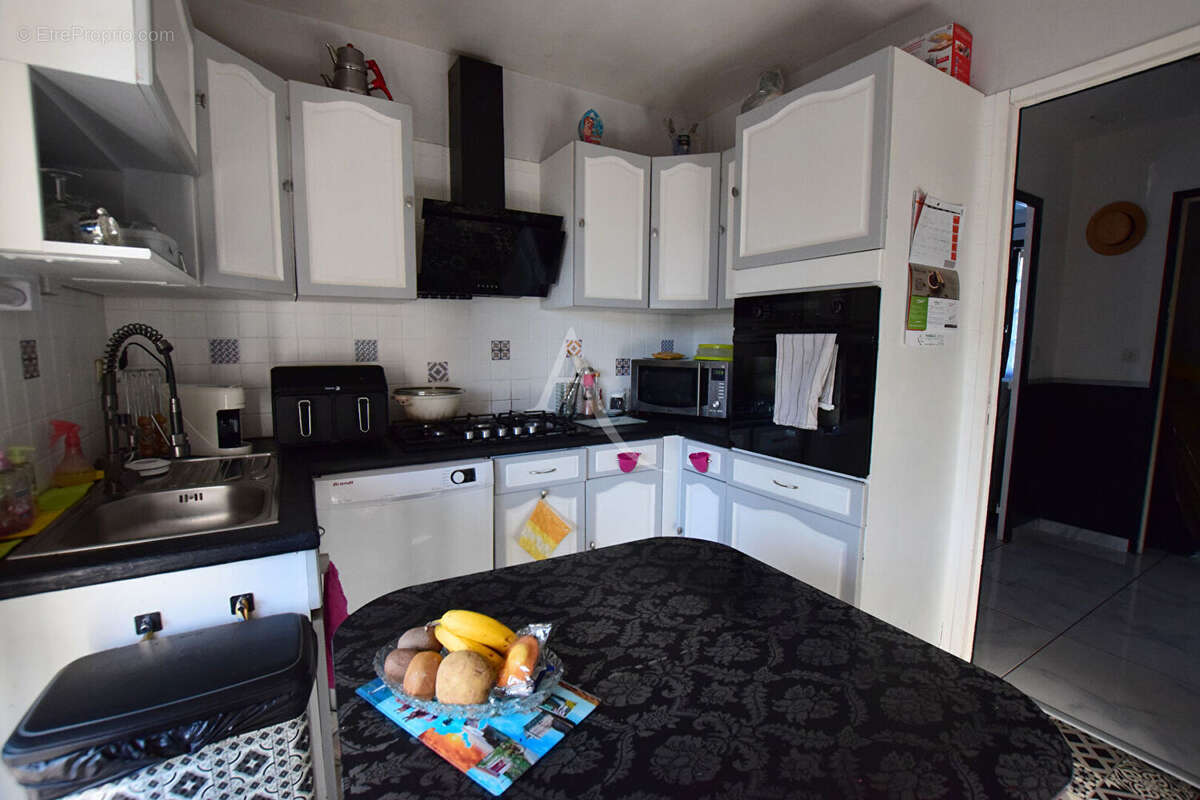 Maison à DONNEMARIE-DONTILLY