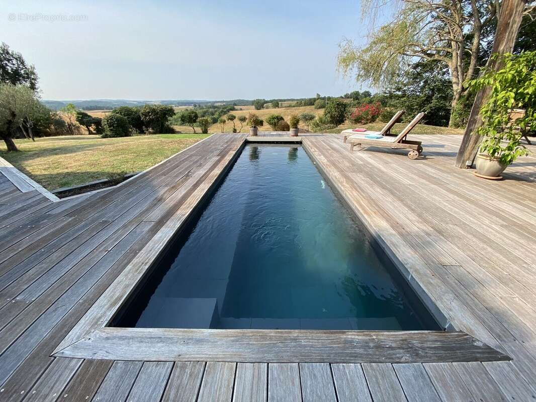 Maison 273 m² à Lupiac  - photo 4