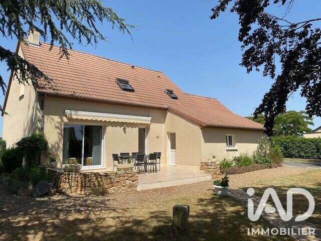 Maison 130 m² à Juigne-Sur-Sarthe  - photo 2