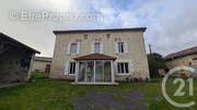 Maison à ENGAYRAC