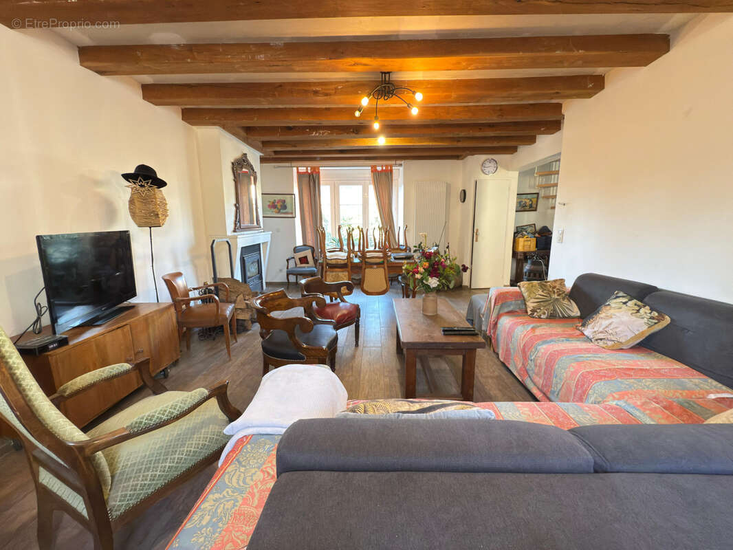 Maison à OUROUER-LES-BOURDELINS