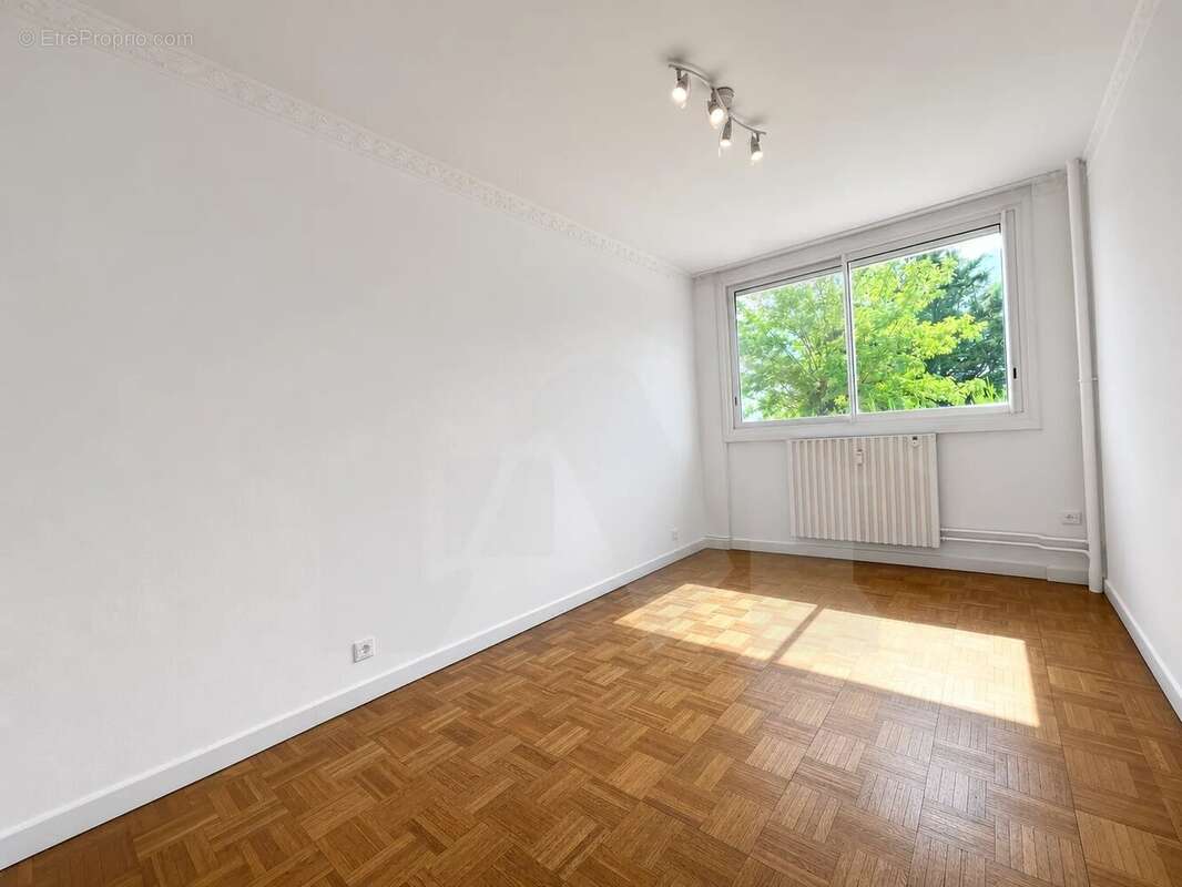 Appartement - 3P+C - 61m2 - photo 3