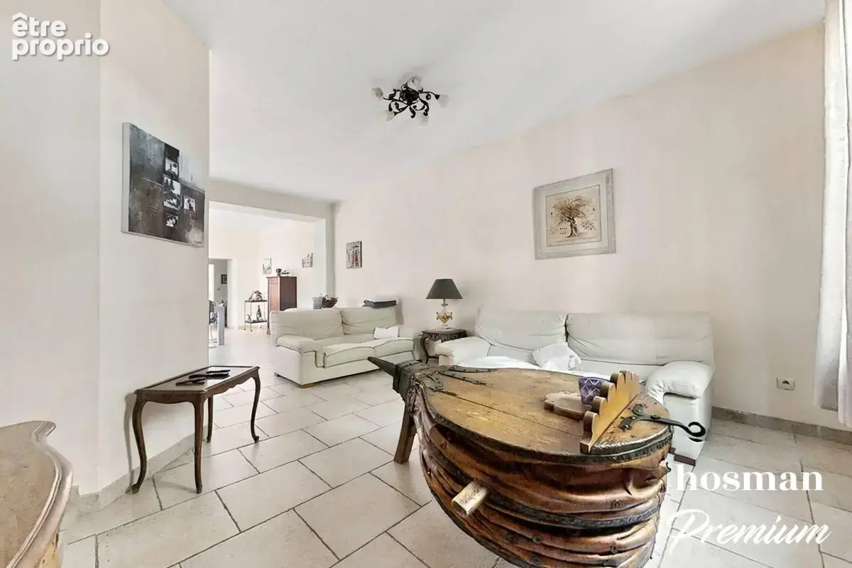Maison 6 pièces de 145m² sur agréable terrain arboré avec garage - Proche Lyon 8ème - Bron - photo 5