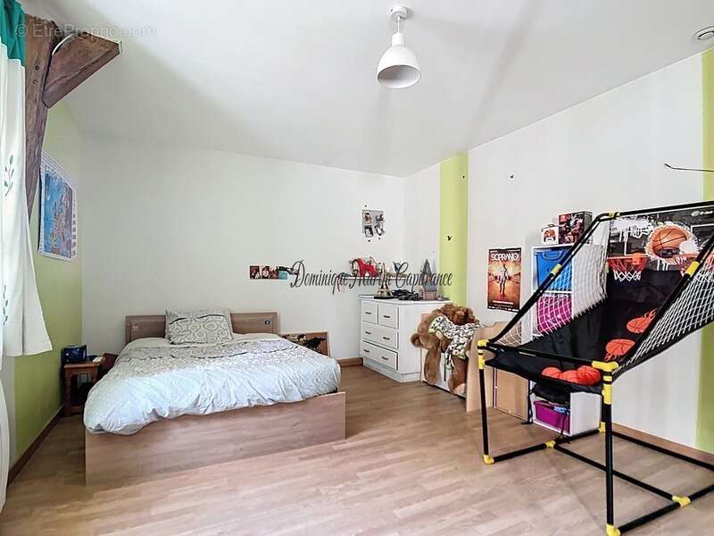 Maison à COURDEMANCHE