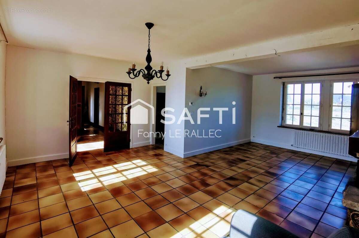 Photo 6 - Maison à PLOUGRESCANT