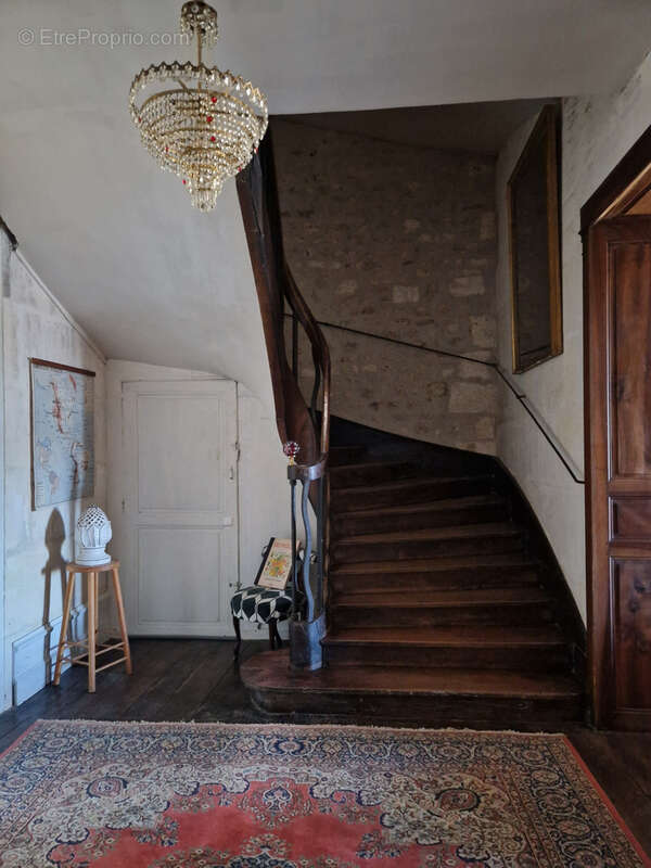 Maison à CHATEAUNEUF-SUR-CHARENTE