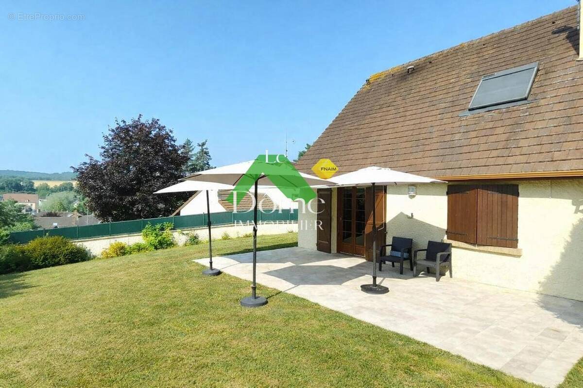 Maison à BORNEL