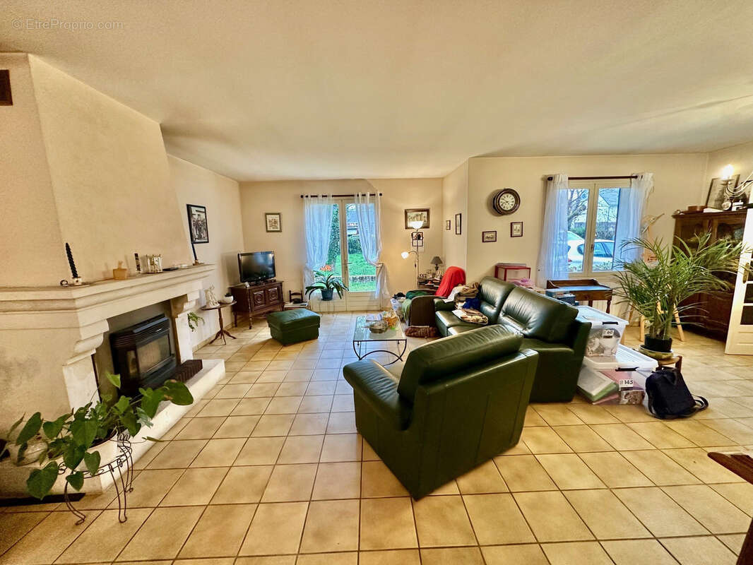 Maison à SAINT-GERMAIN-DU-PUY