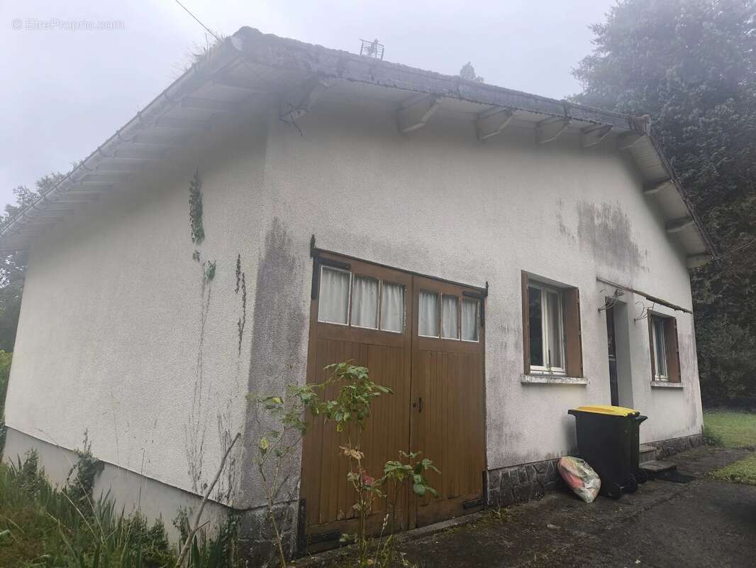 Maison de plain pied à rénover - photo 2