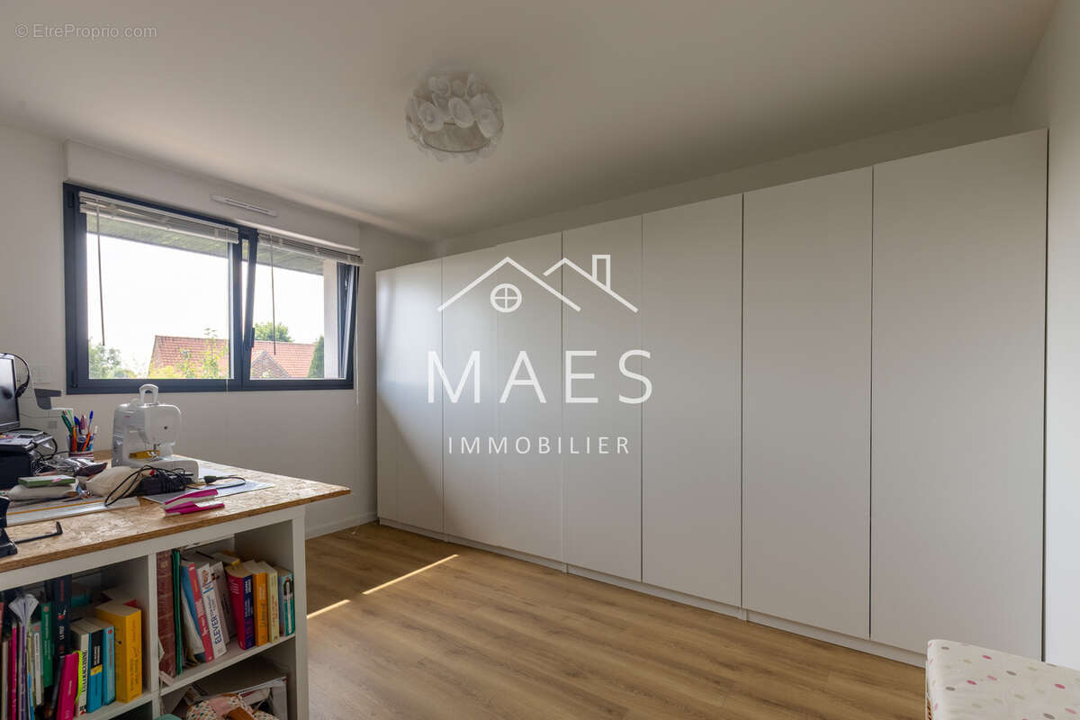 Superbe maison individuelle - 4 chambres - avec piscine - photo 11
