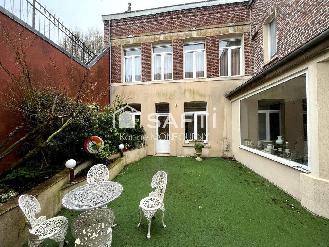 Photo 1 - Maison à SAINT-QUENTIN