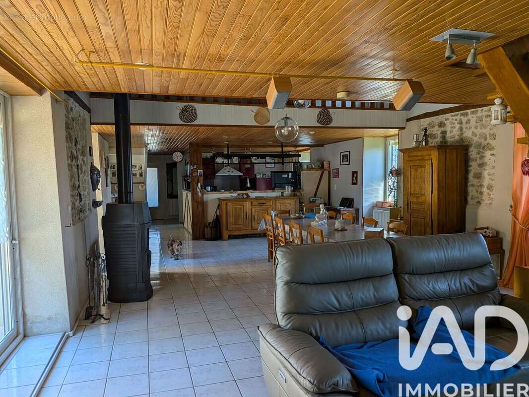 Photo 6 - Maison à LA PORCHERIE
