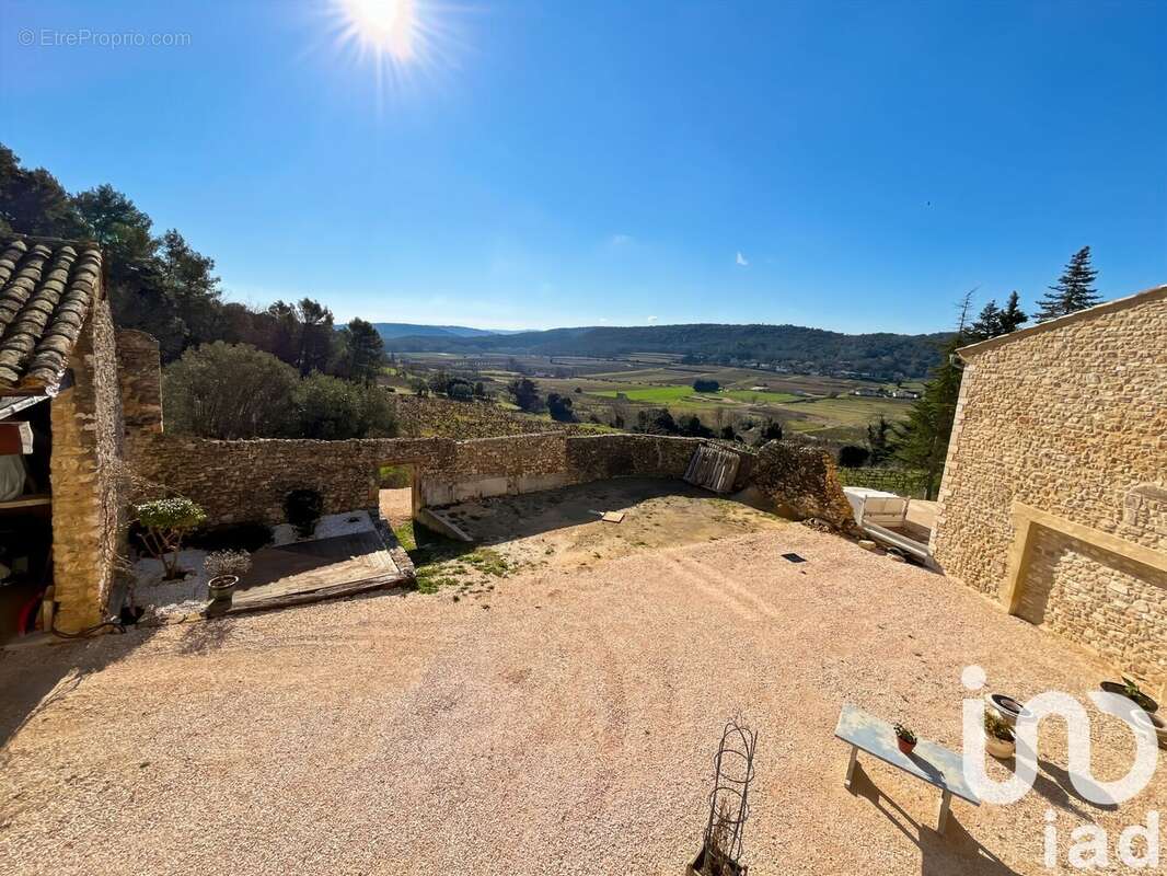 Photo 2 - Maison à GOUDARGUES