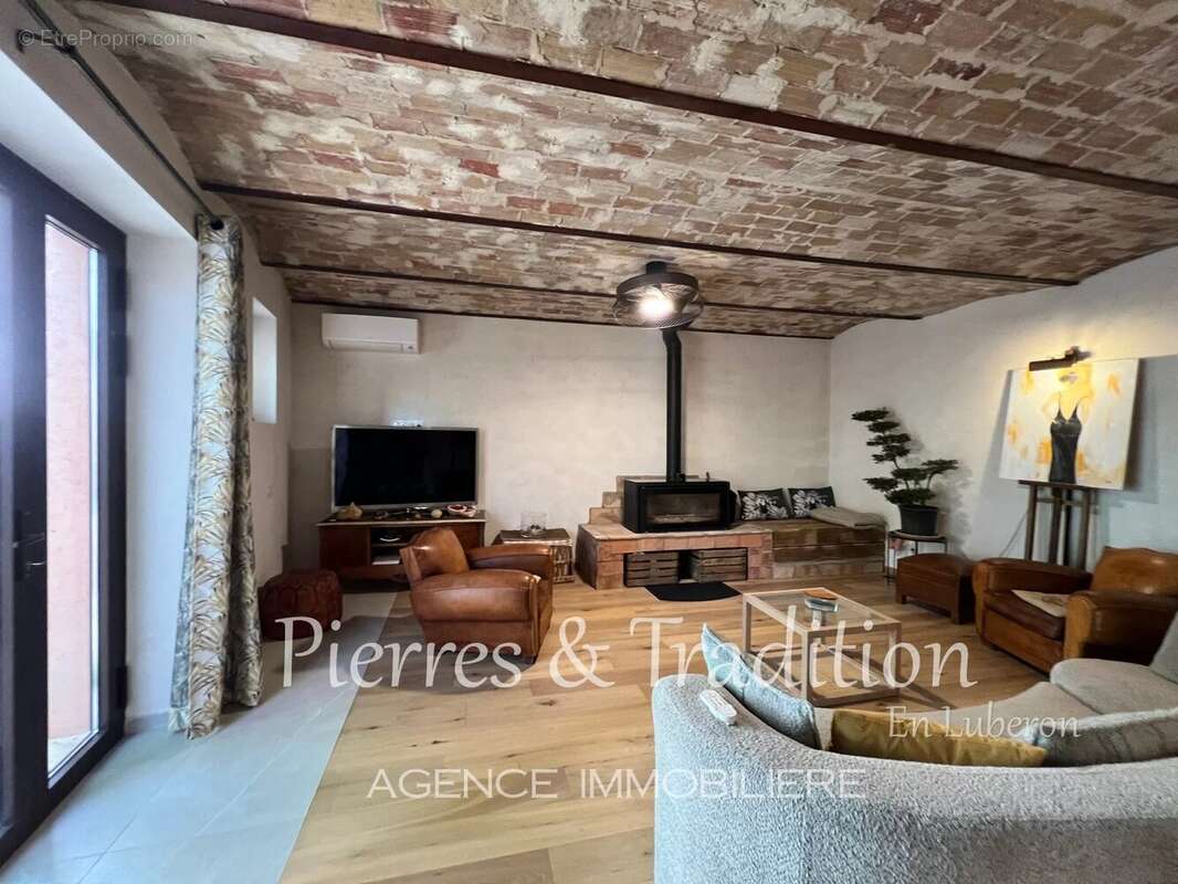 Appartement à APT