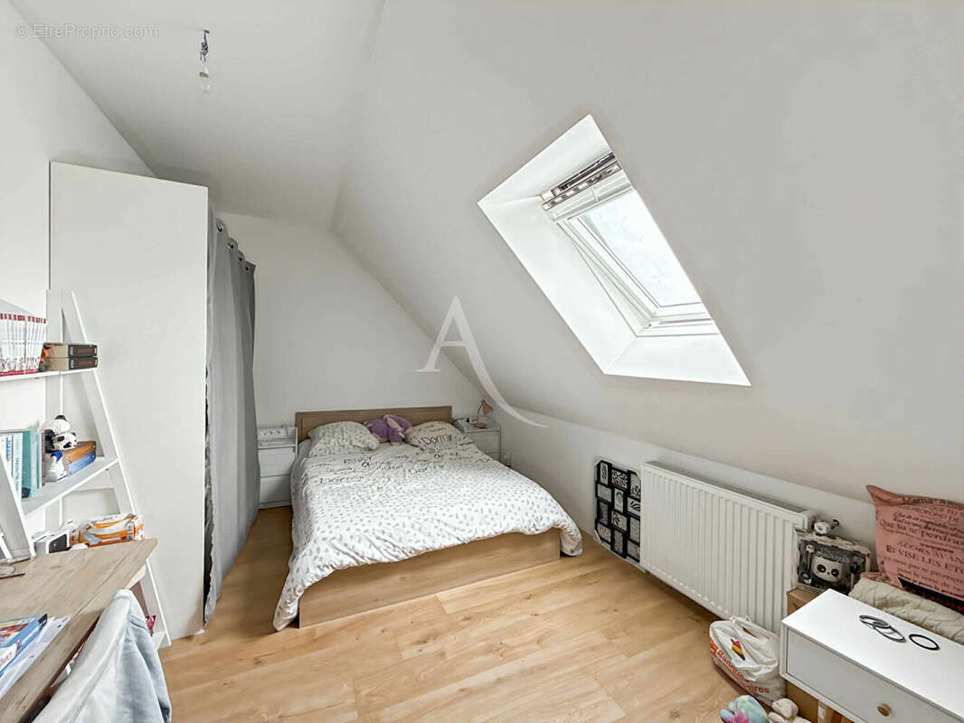 Maison à ETREPAGNY