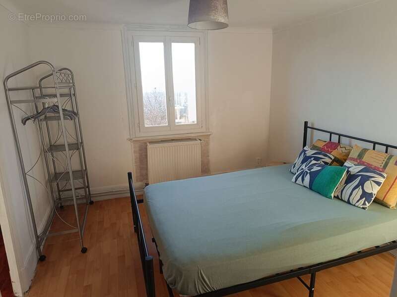 Appartement à THIERS