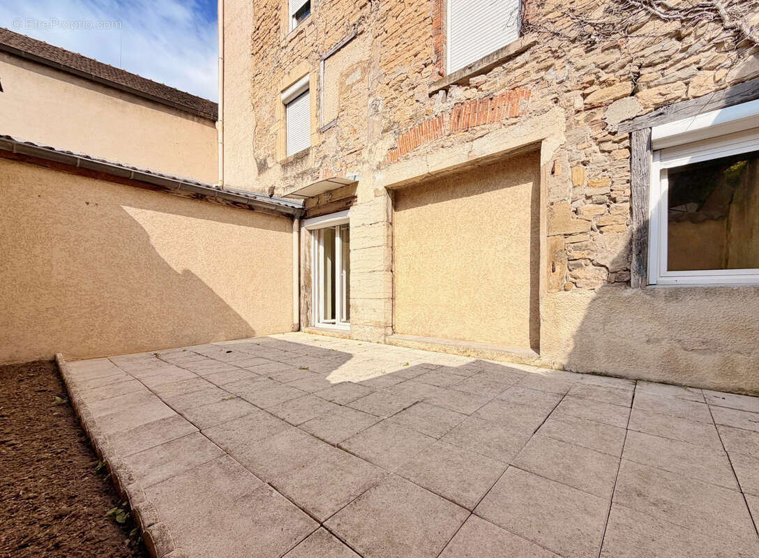 Appartement à BOURGOIN-JALLIEU