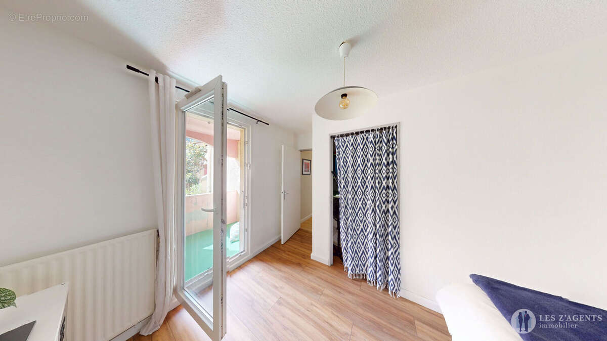 Appartement à GIERES