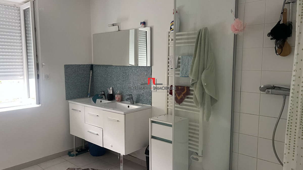 Maison à BLANQUEFORT