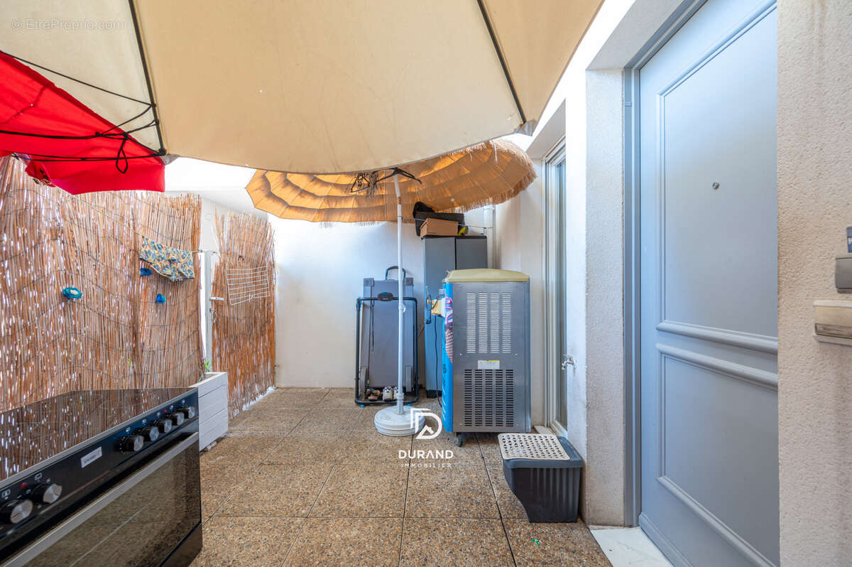 Duplex t3- residence m5 les docks-joliette - photo 2