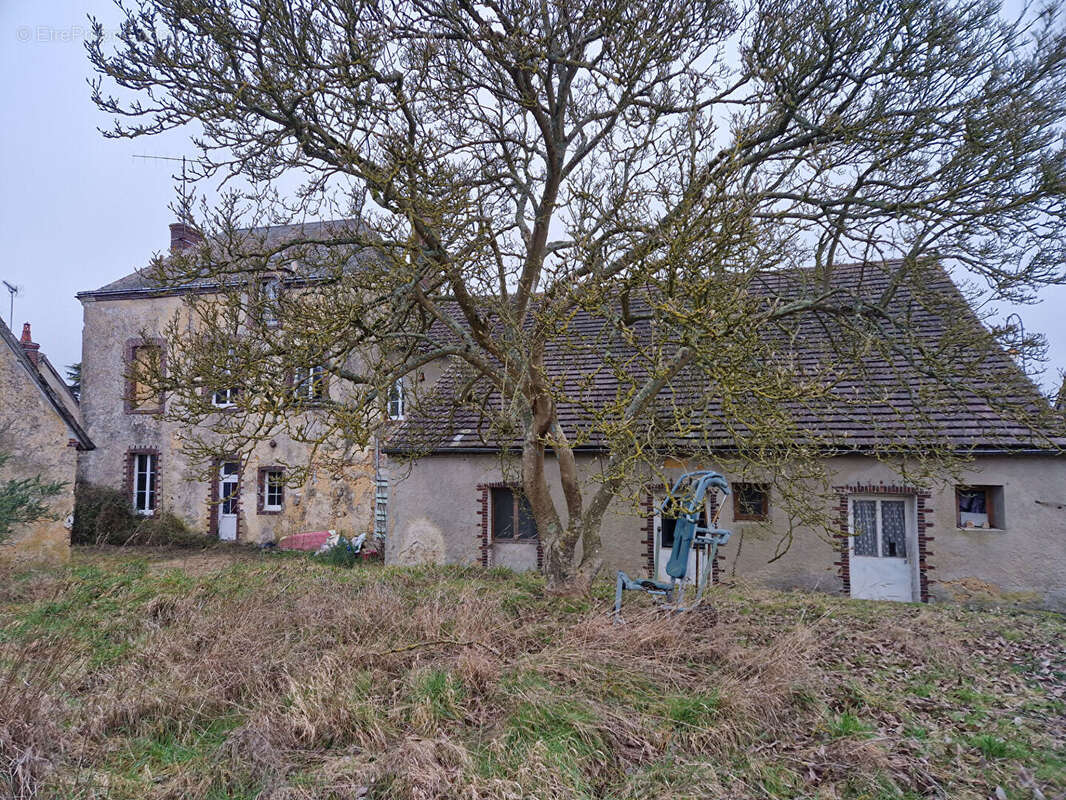 Maison à BRETONCELLES