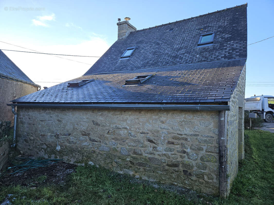 Maison à CLEGUEREC