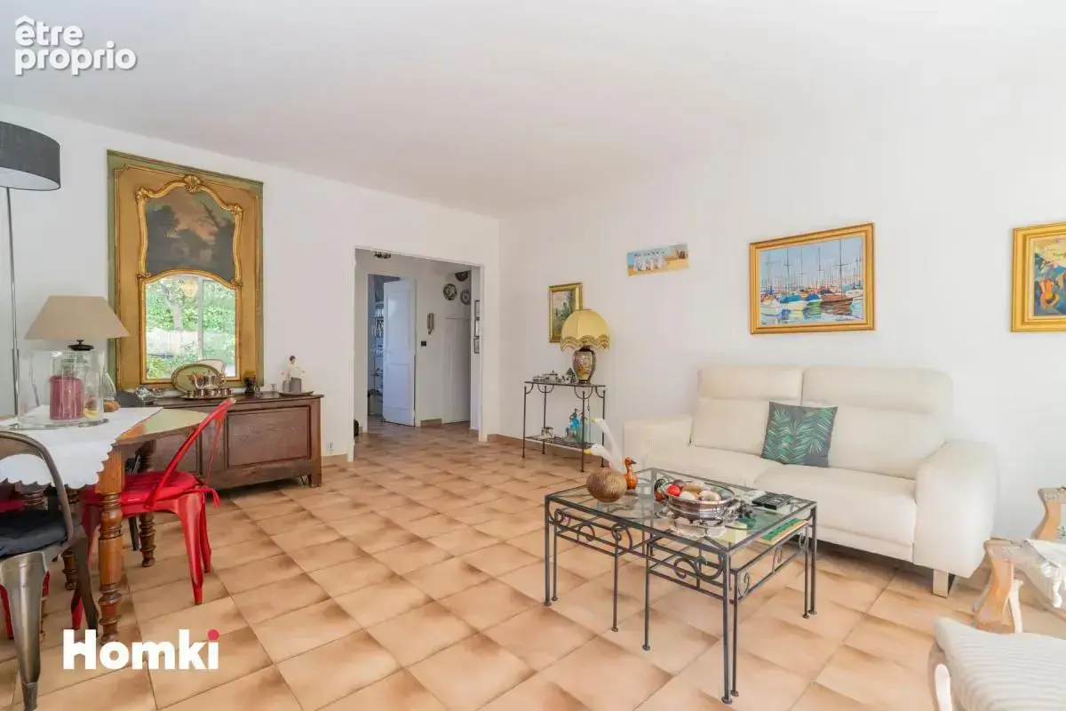 Appartement T4 de 84 m² à Marseille 13012, Boulevard Lyon - photo 2