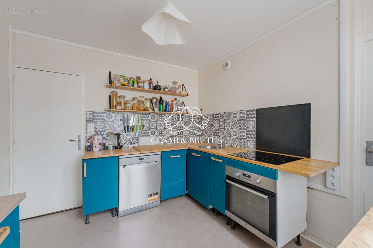 Appartement à LYON-9E