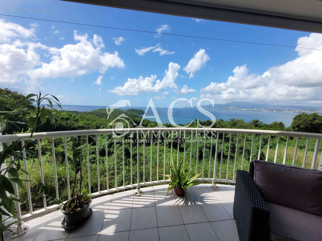 Appartement à LES TROIS-ILETS