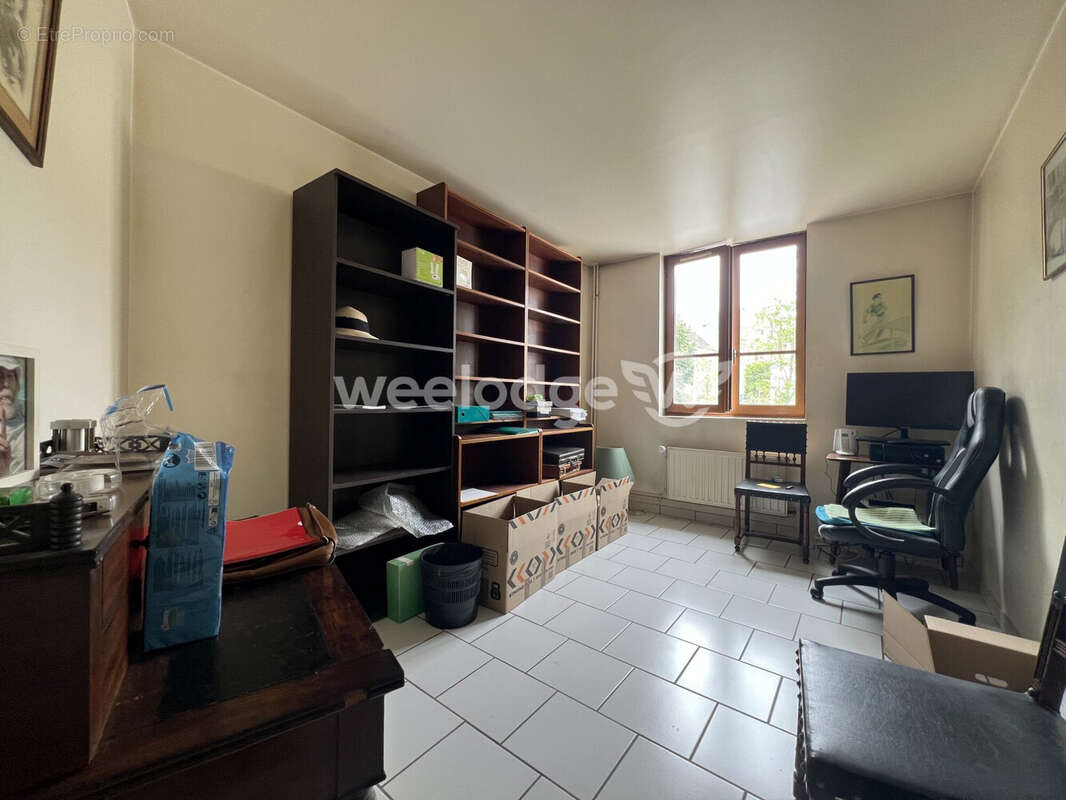 Appartement à MANTES-LA-JOLIE
