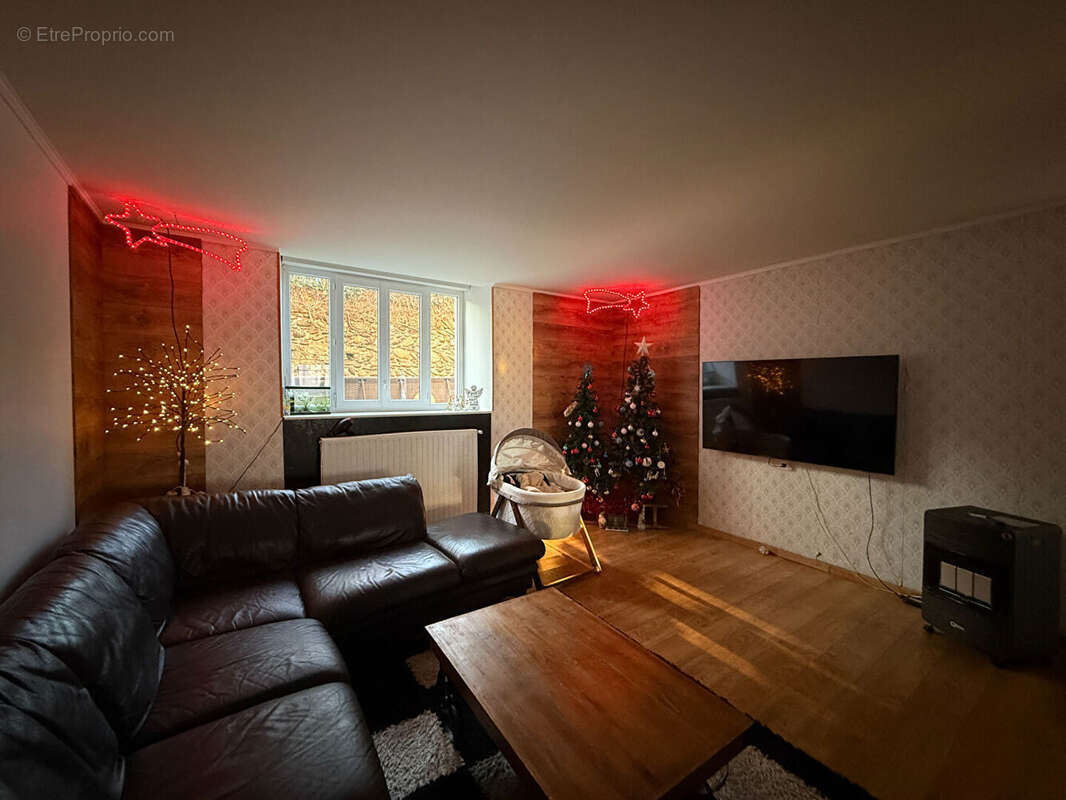 Appartement à OLORON-SAINTE-MARIE
