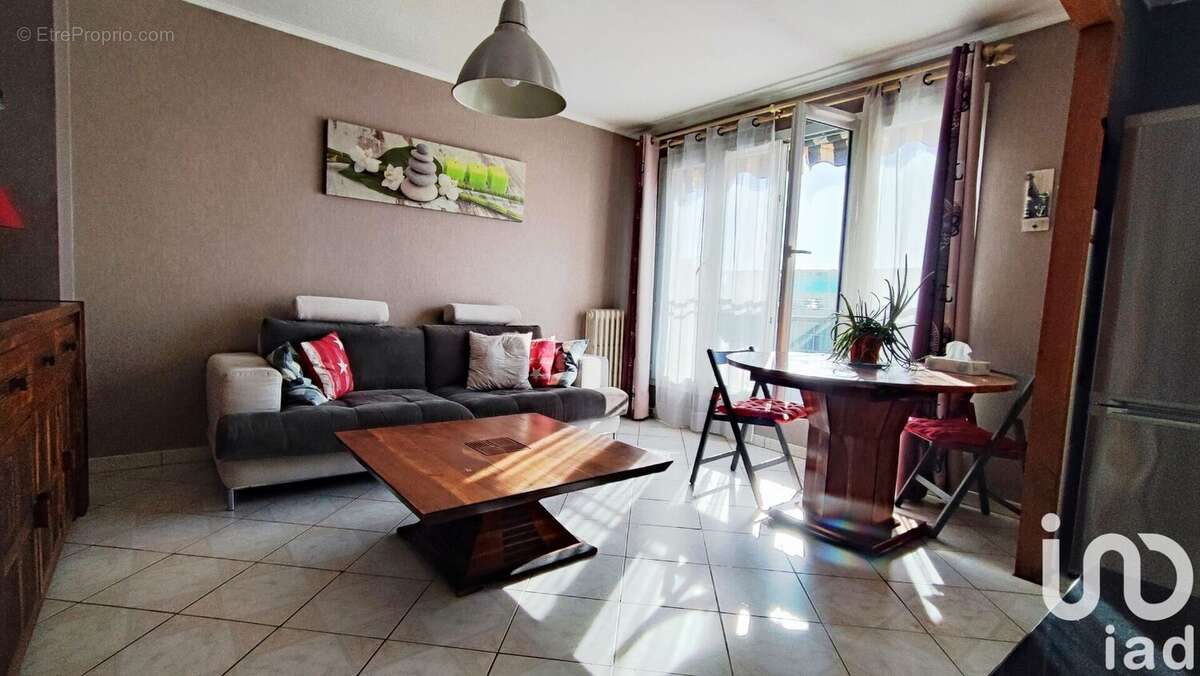 Photo 4 - Appartement à SARCELLES