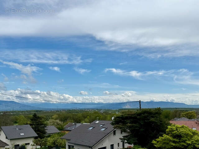 Maison à DIVONNE-LES-BAINS