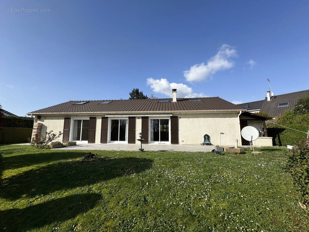 Maison à SAINT-WITZ