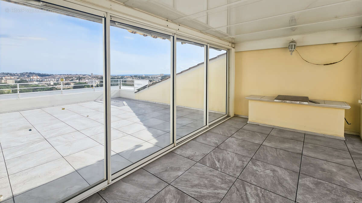 Appartement à FREJUS