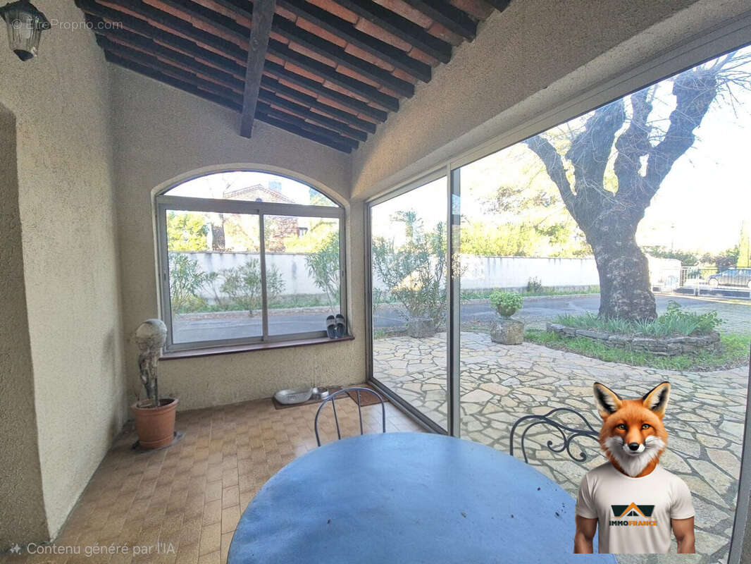 Maison à SAINT-HILAIRE-DE-BRETHMAS