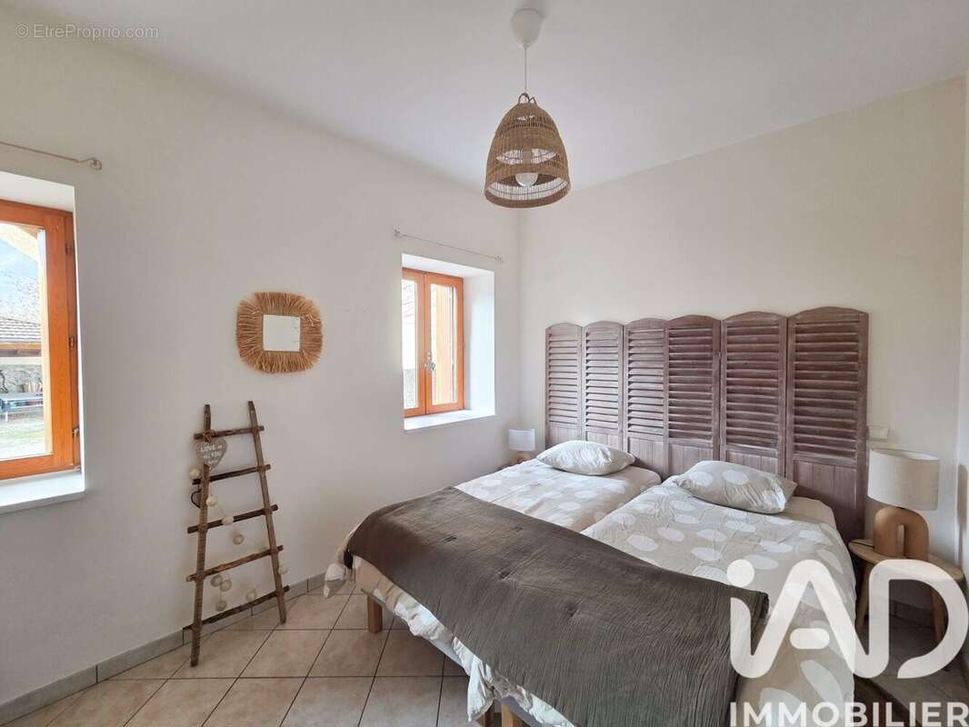 Photo 2 - Maison à VIF