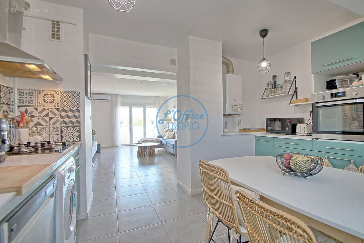 Appartement 70 m² à La Garde  - photo 5