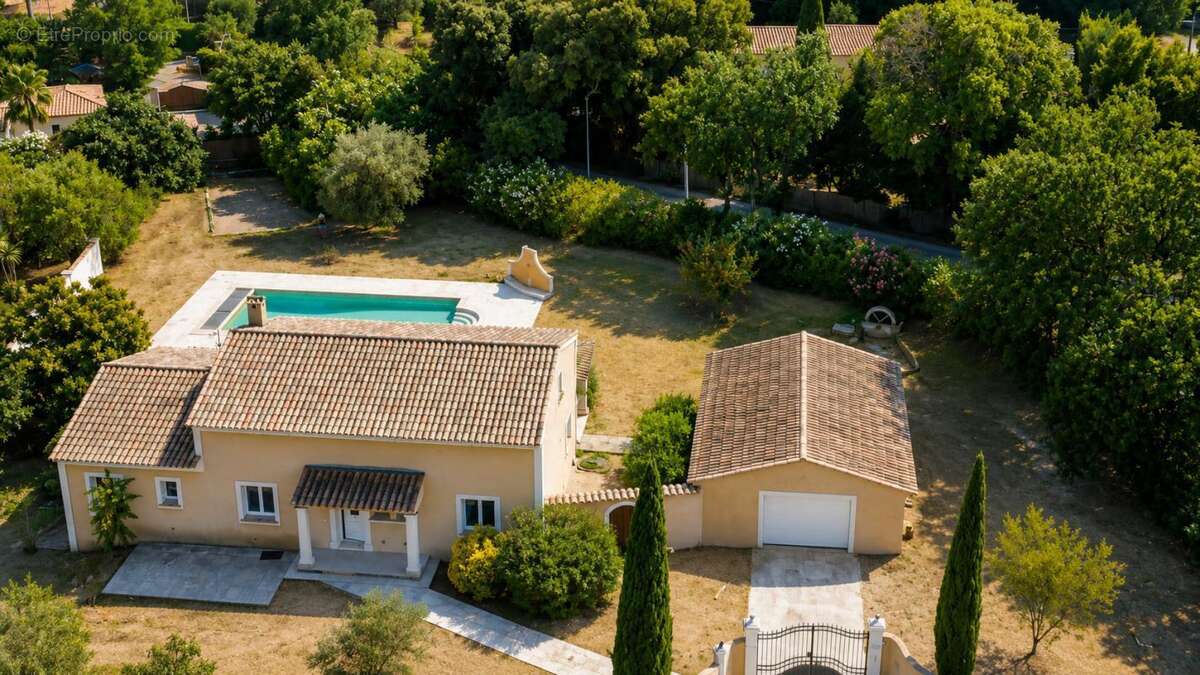 Opportunite - villa 6 pieces - le muy la motte - photo 3