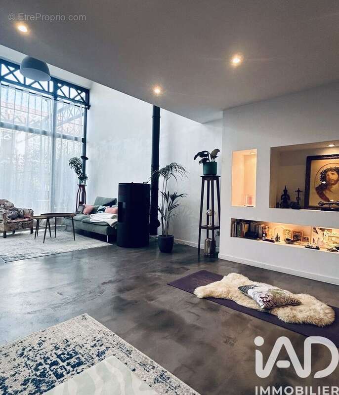 Photo 2 - Commerce à TOURCOING