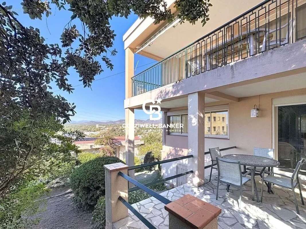 Belvédère Urbain : Un Horizon privé au cœur de Saint-Raphaël - photo 6