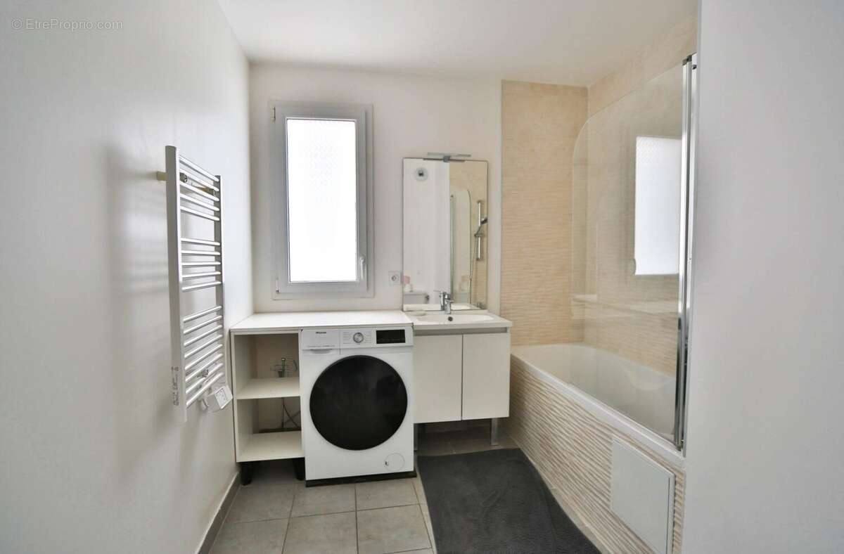 Appartement à CHAMPS-SUR-MARNE