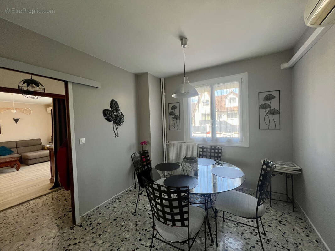 Maison à ATHIS-MONS